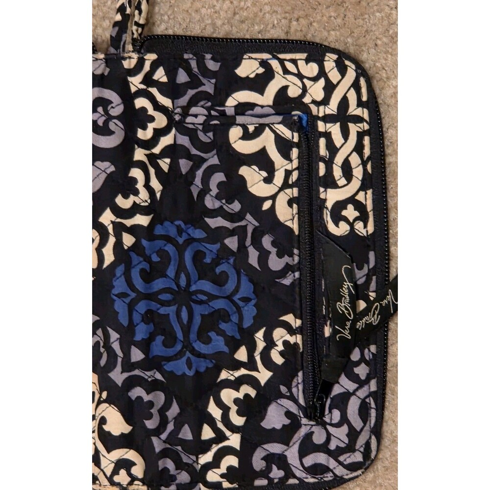 Vera Bradley Geometric Zip-Around Wristlet Wallet Blue Black White Gray